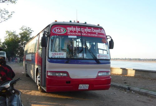 attraction-How to get to Phnom Penh Bus.jpg